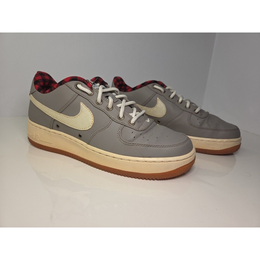 Nike Air Force 1 Gray Leather Red & Black plaid Flannel Lining Sz 7 Mens or Y7